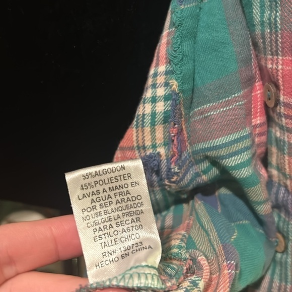 Umgee Small button down top    A - Picture 6 of 8